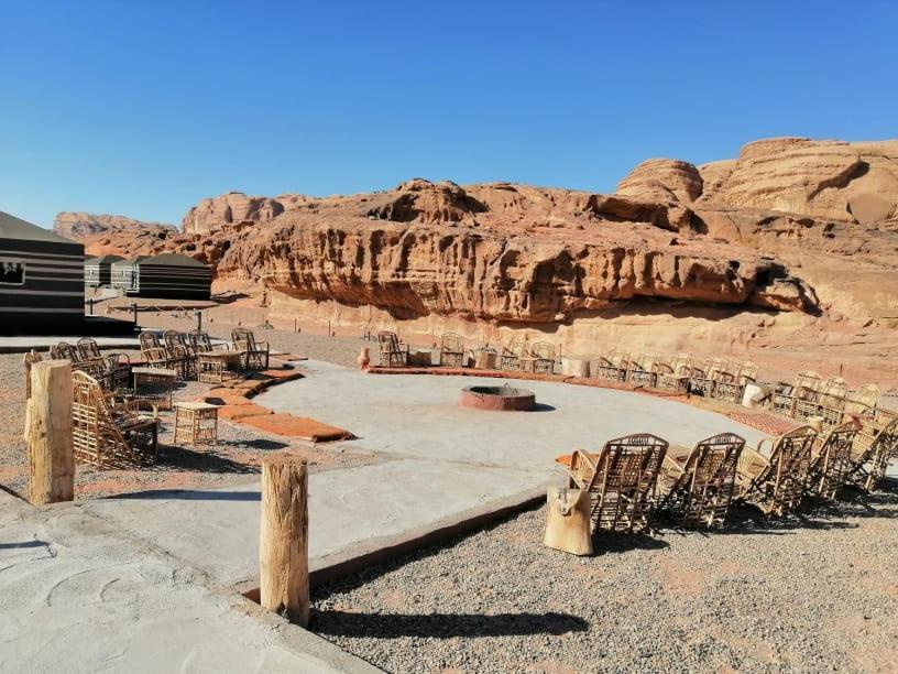 Space Village Luxury Camp Wadi Rum Exterior photo