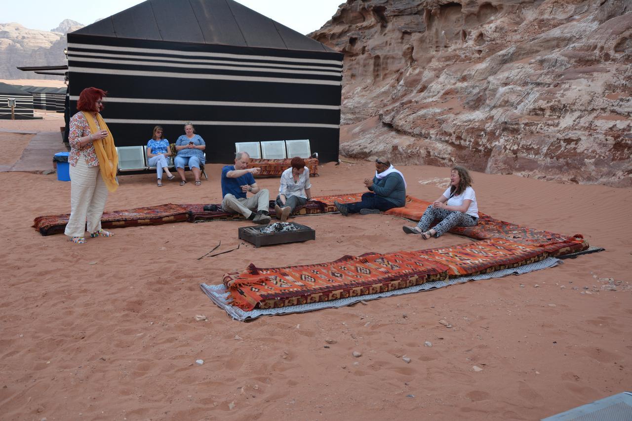 Space Village Luxury Camp Wadi Rum Exterior photo