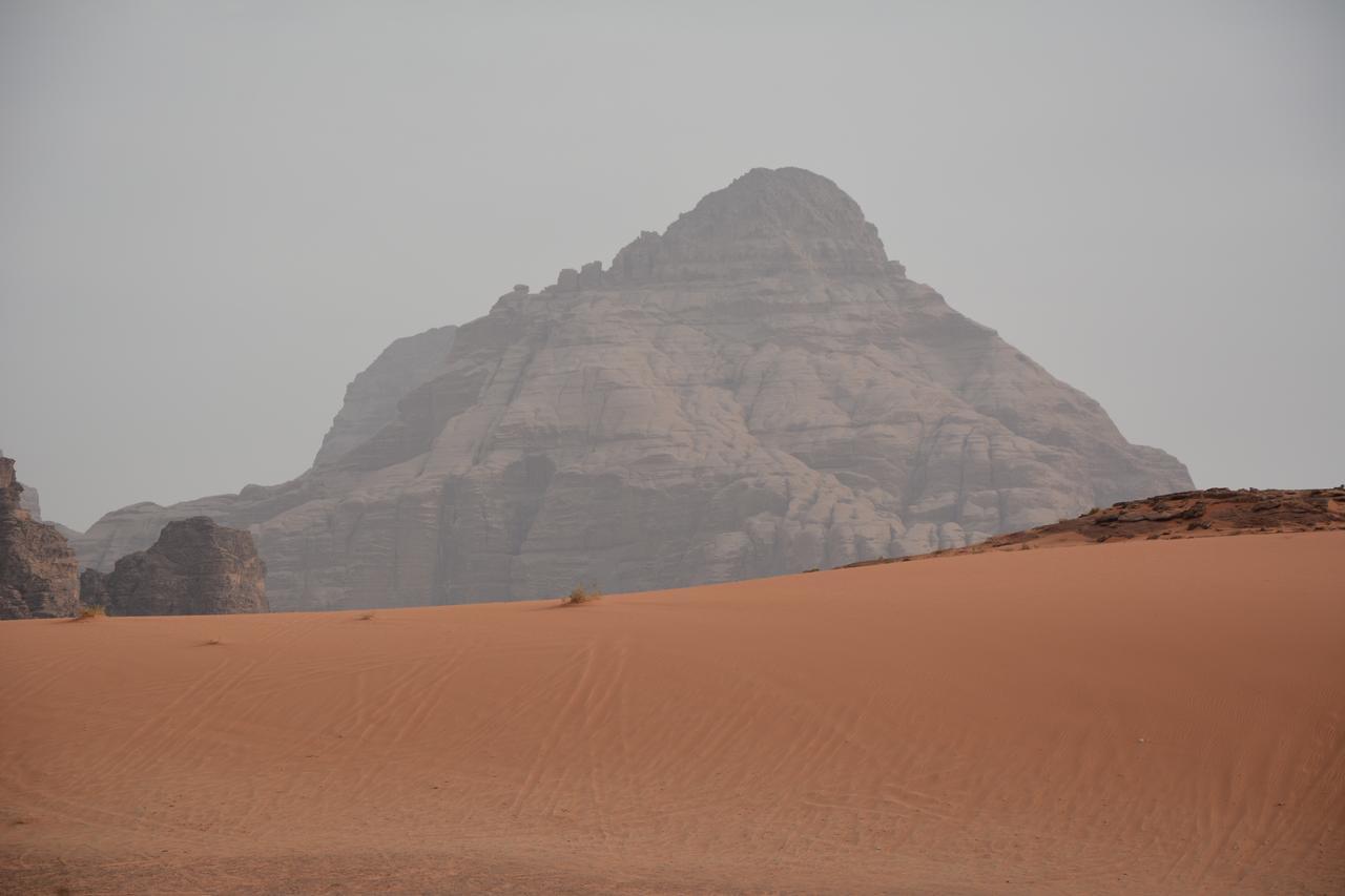 Space Village Luxury Camp Wadi Rum Exterior photo