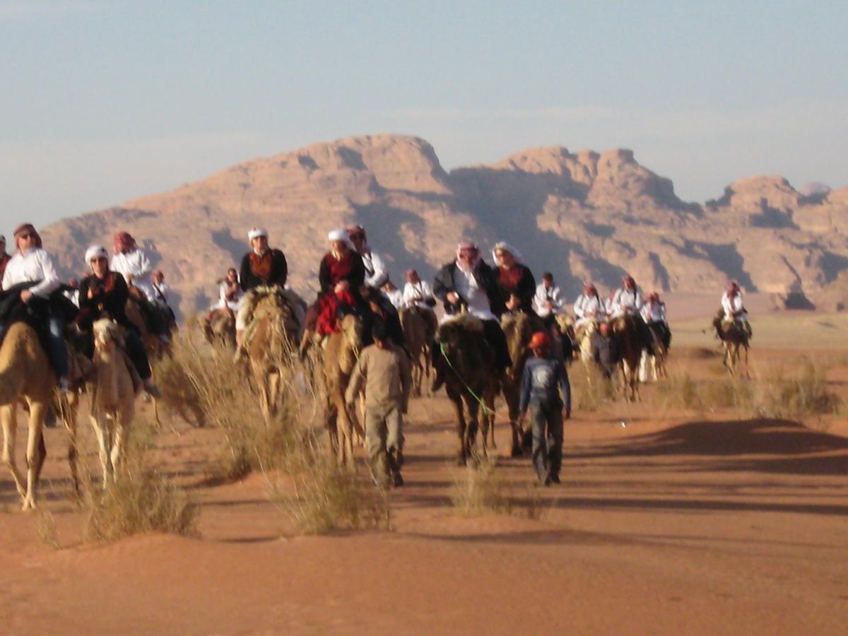 Space Village Luxury Camp Wadi Rum Exterior photo