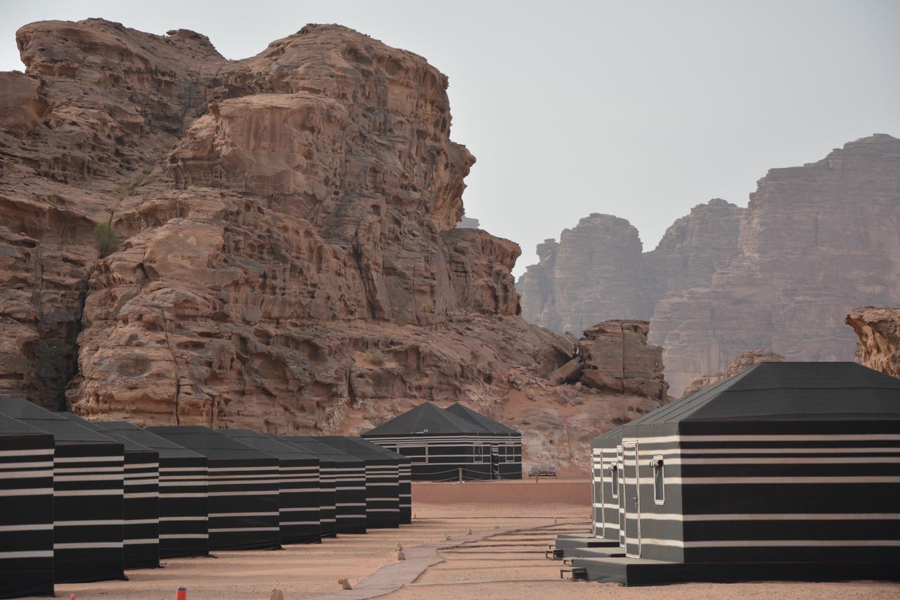 Space Village Luxury Camp Wadi Rum Exterior photo