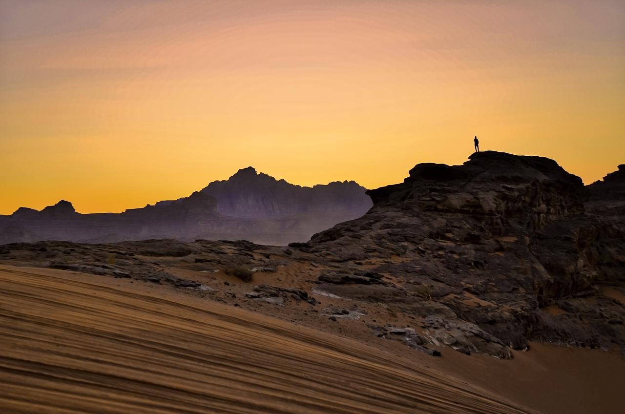 Space Village Luxury Camp Wadi Rum Exterior photo