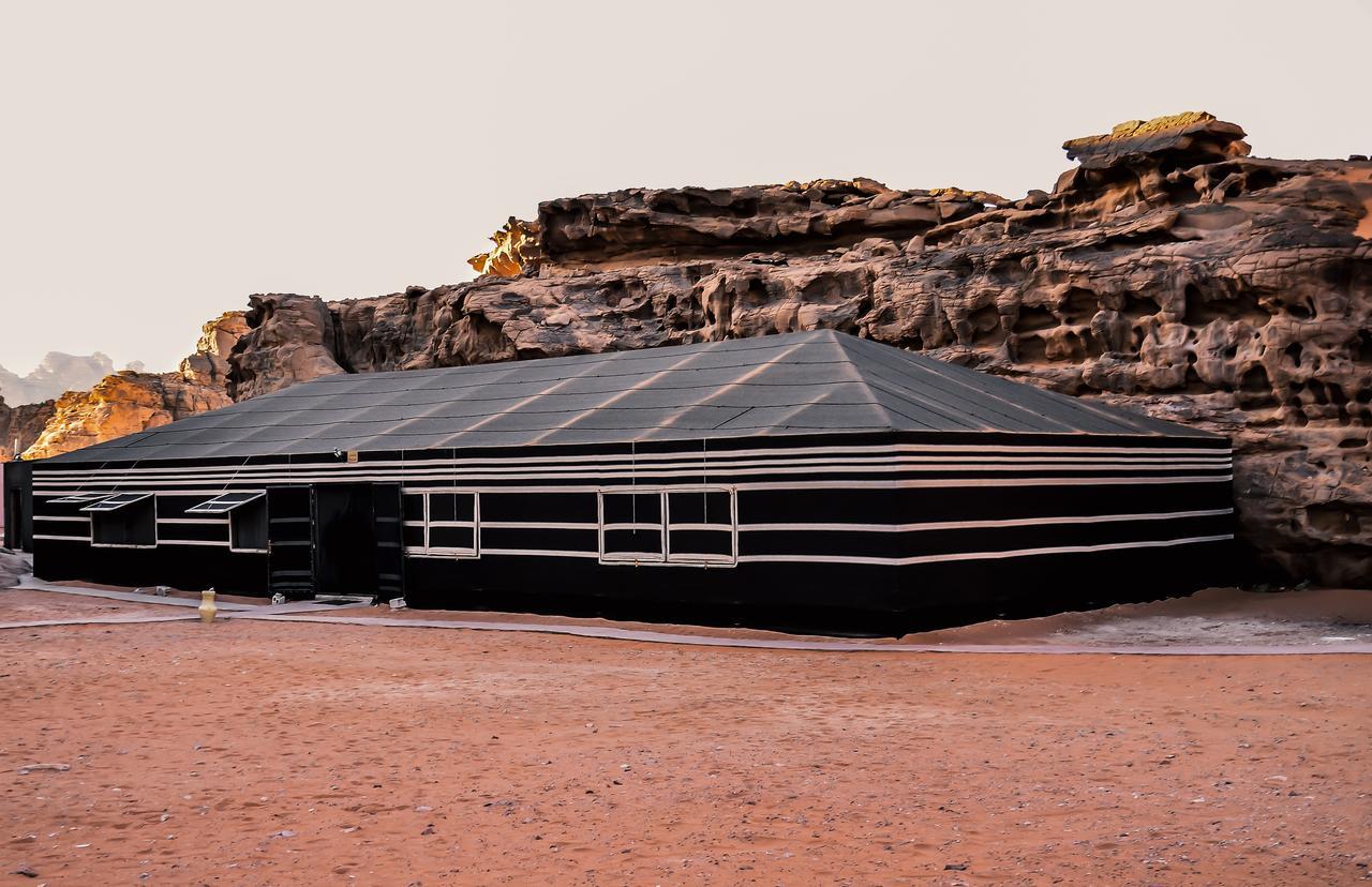 Space Village Luxury Camp Wadi Rum Exterior photo