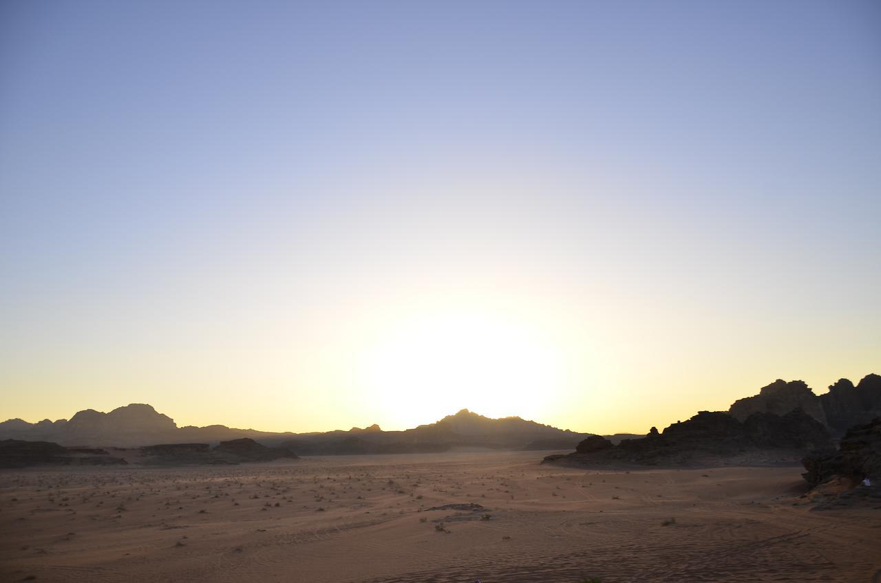 Space Village Luxury Camp Wadi Rum Exterior photo